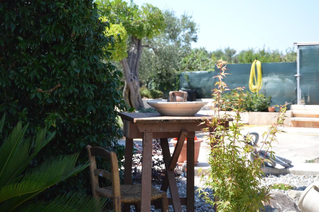 Casa Delle Rondini Bed & Breakfast Alberobello Ngoại thất bức ảnh